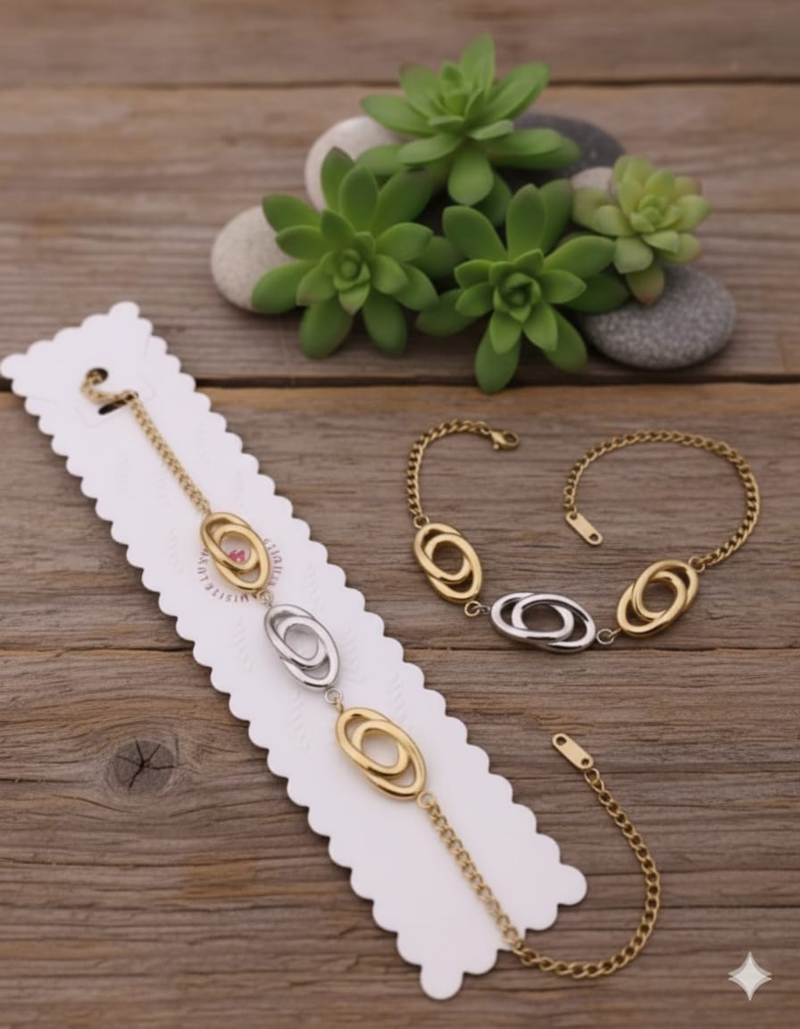 Dual-Tone Oval Link Charm Bracelet – Anti-Tarnish