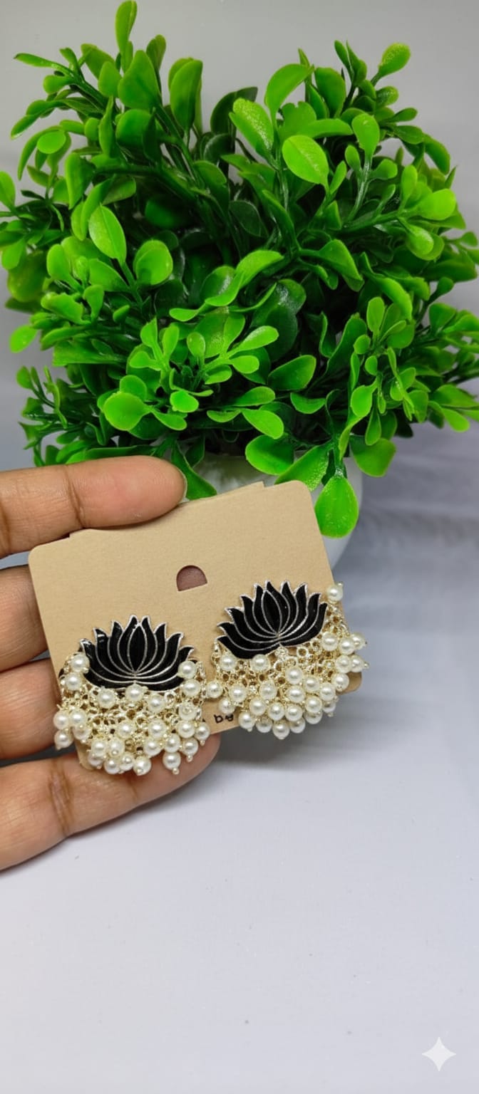 Lotus Pearl Earrings