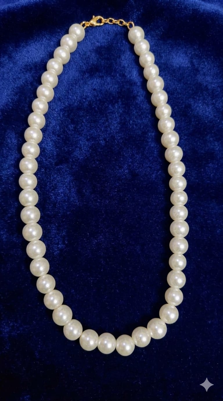 Classic Grace Pearl Necklace