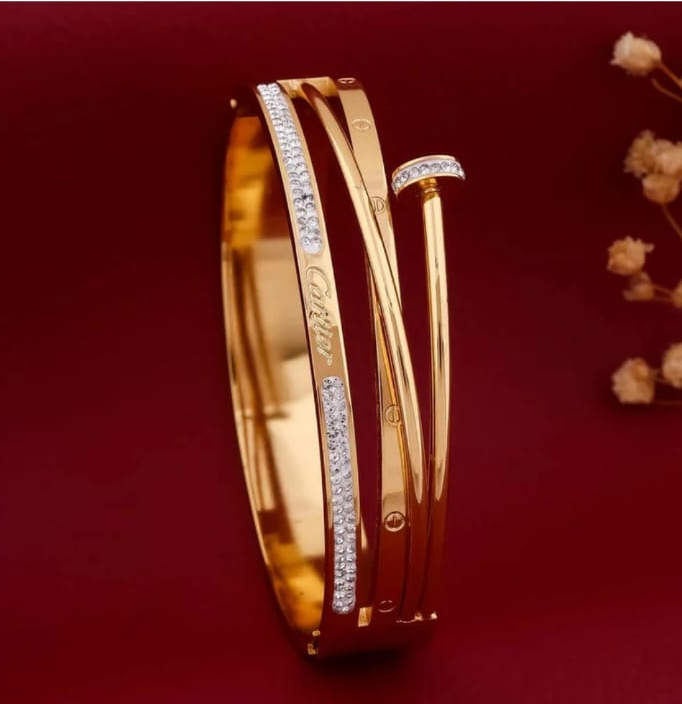 Golden Luxe Crystal Nail Bracelet