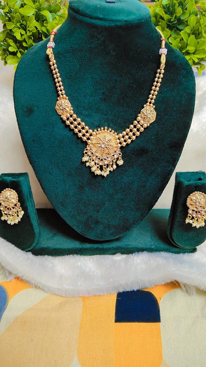Gold Necklaces