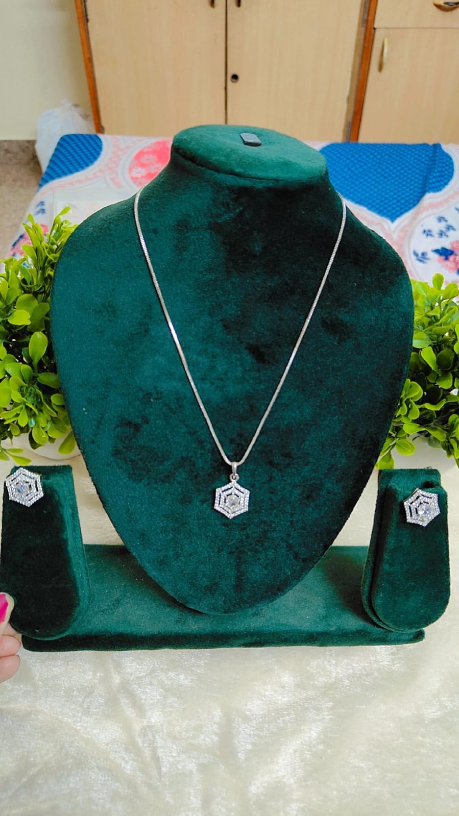 American Diamond Hexa Sparkle Pendant Set