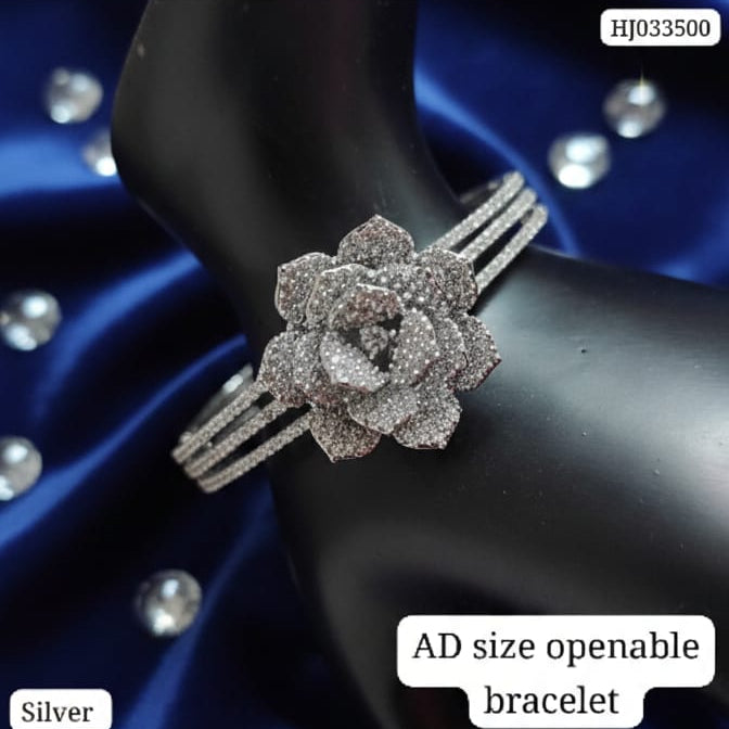 Silver Lotus Blossom AD Openable Cuff Bracelet