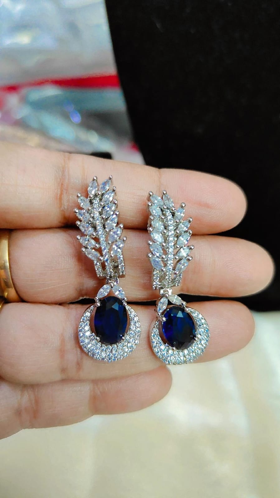 Emerald Leaf Drop Earrings