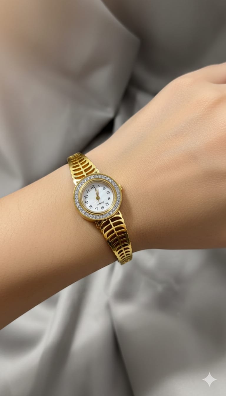 Elegant Classic Dial Watch
