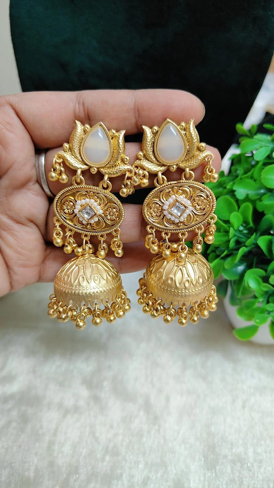 Kashmiri Heritage White Stone Jhumka Earrings