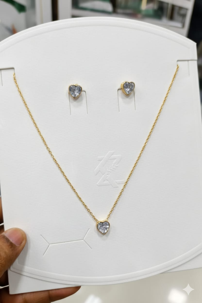 Classic Heart Solitaire Necklace & Studs Set