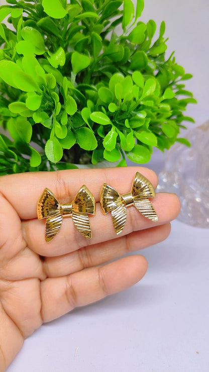 Golden Bow Stud Earrings 🎀