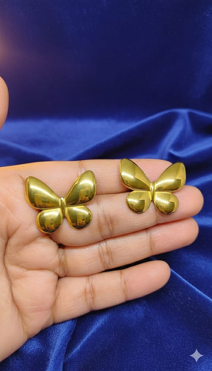 Golden Butterfly Stud Earrings 🦋
