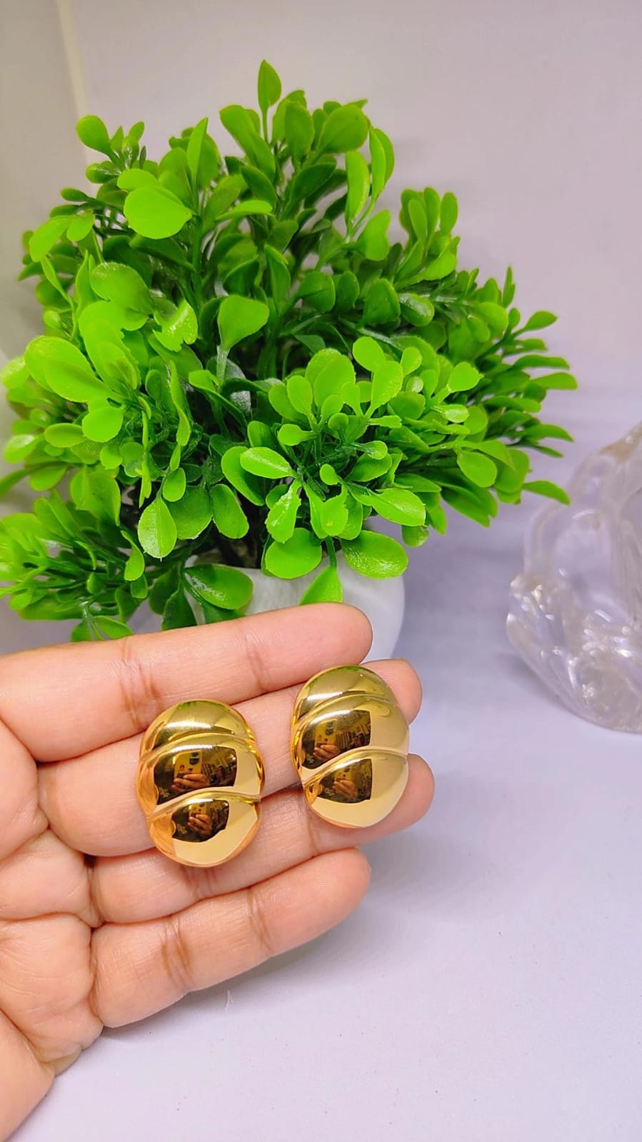 Golden Ripple Stud Earrings