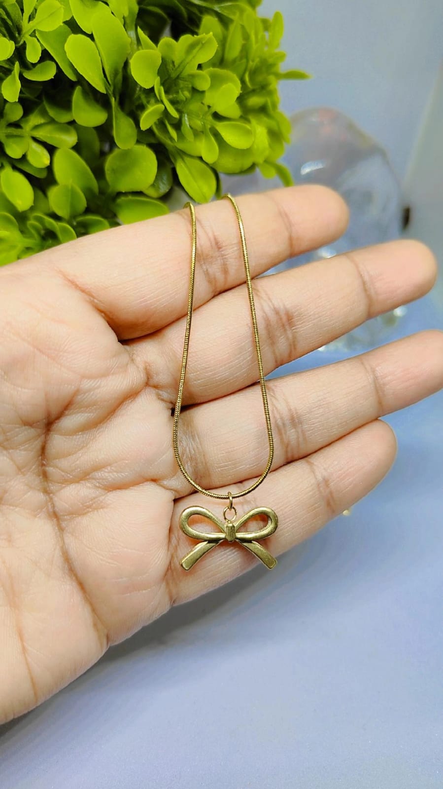 Elegant Bow Charm Pendant Chain