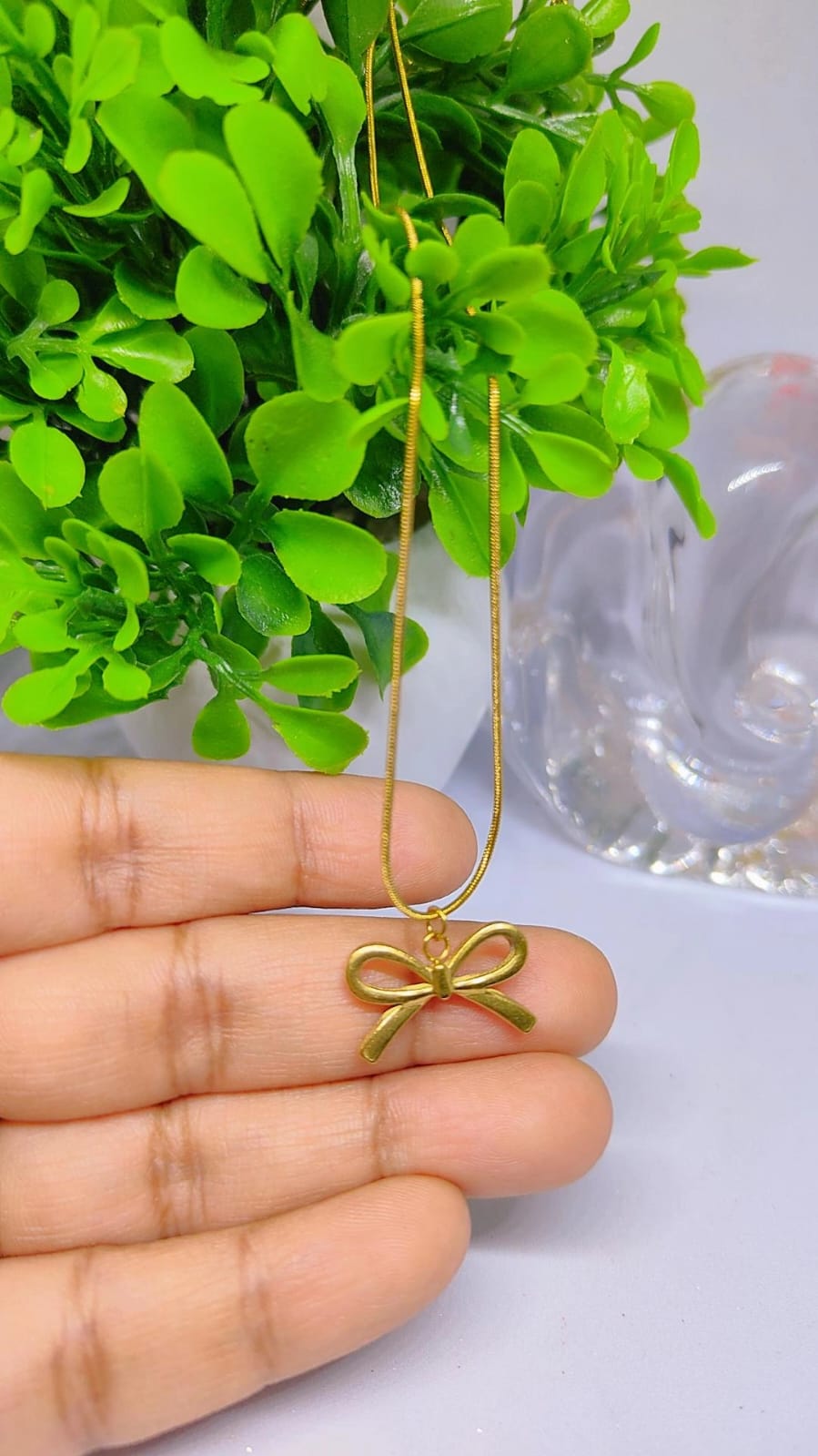 Elegant Bow Charm Pendant Chain