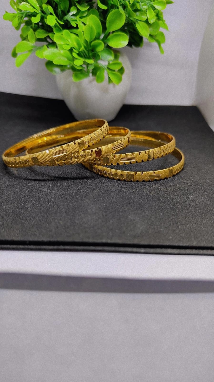 Royal Textured Gold Bangles Set