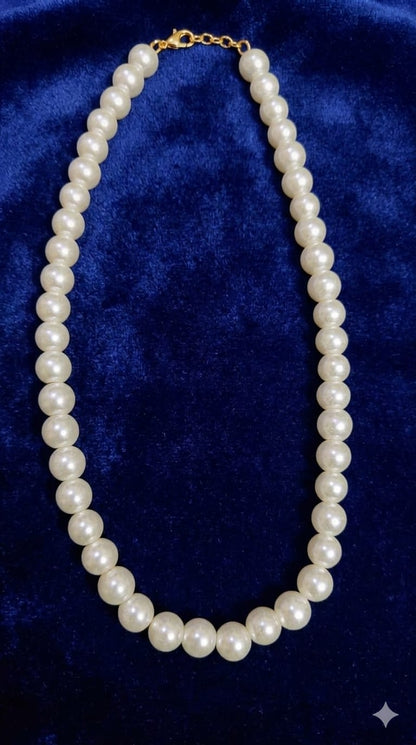 Classic Grace Pearl Necklace