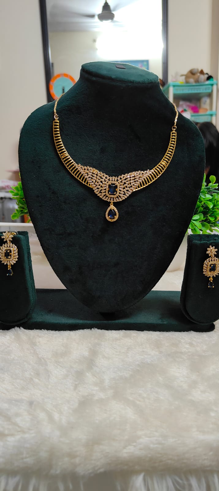 Midnight Royal Sapphire Necklace Set