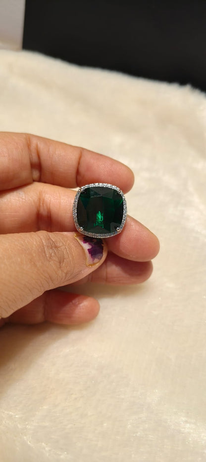 Emerald Royale Cushion Adjustable Ring 💚✨