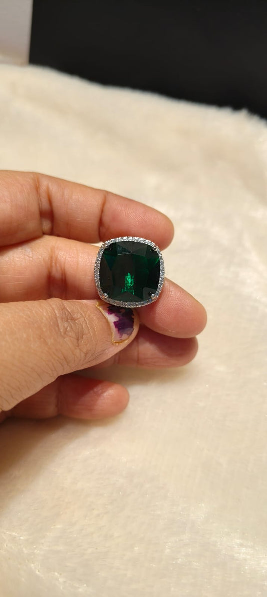 Emerald Royale Cushion Adjustable Ring 💚✨